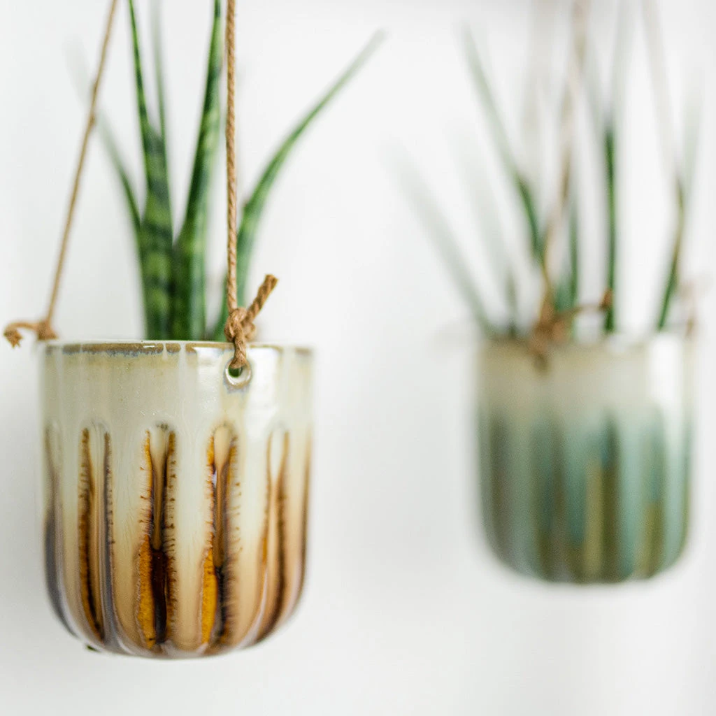 Alice Hanging Plant Pots - Set Of 3 - Caramel 5 Alice Hanging Plant Pots - Set Of 3 - Caramel - Image 3