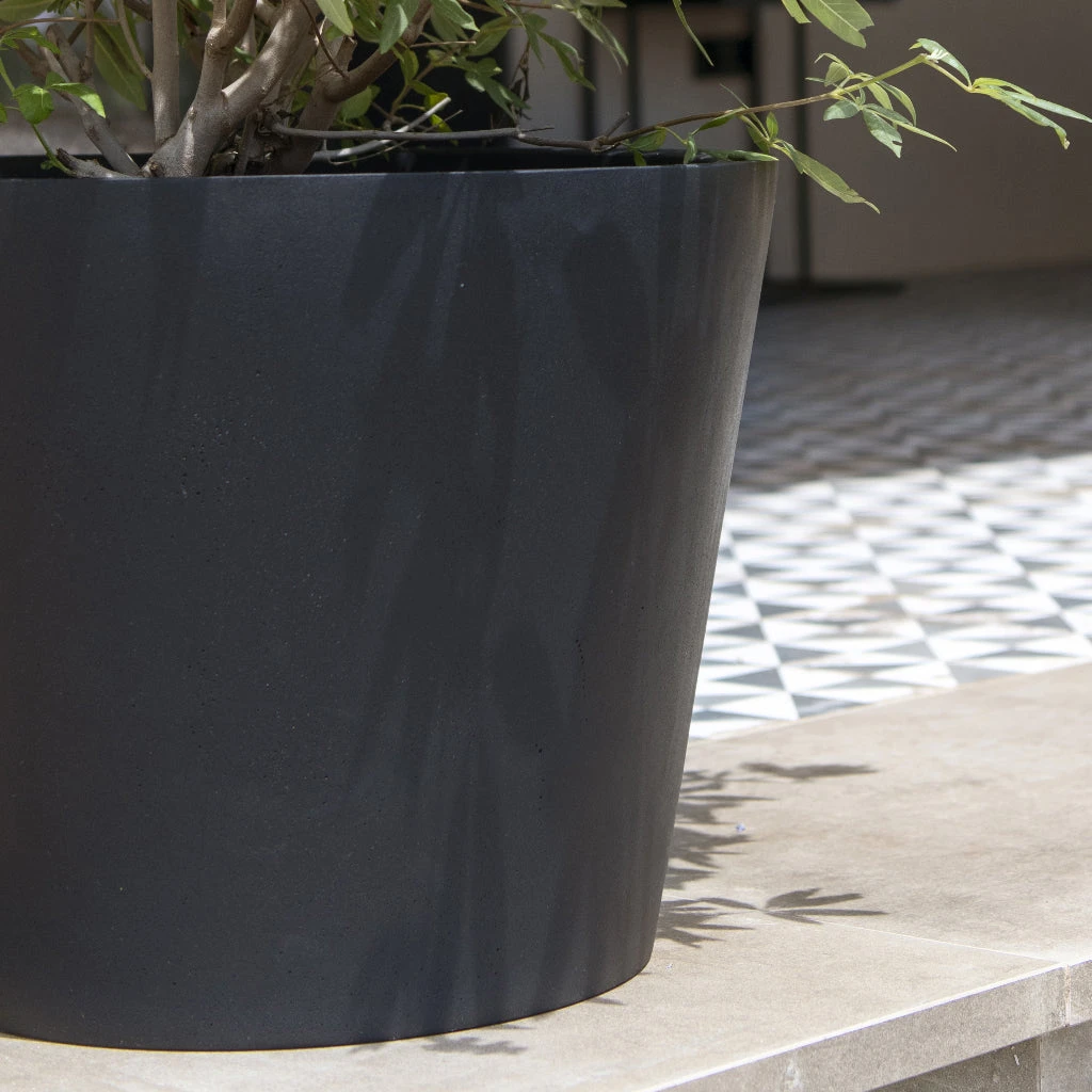 Bucket Natural Planter - Black 10 Bucket Natural Planter - Black - Image 8