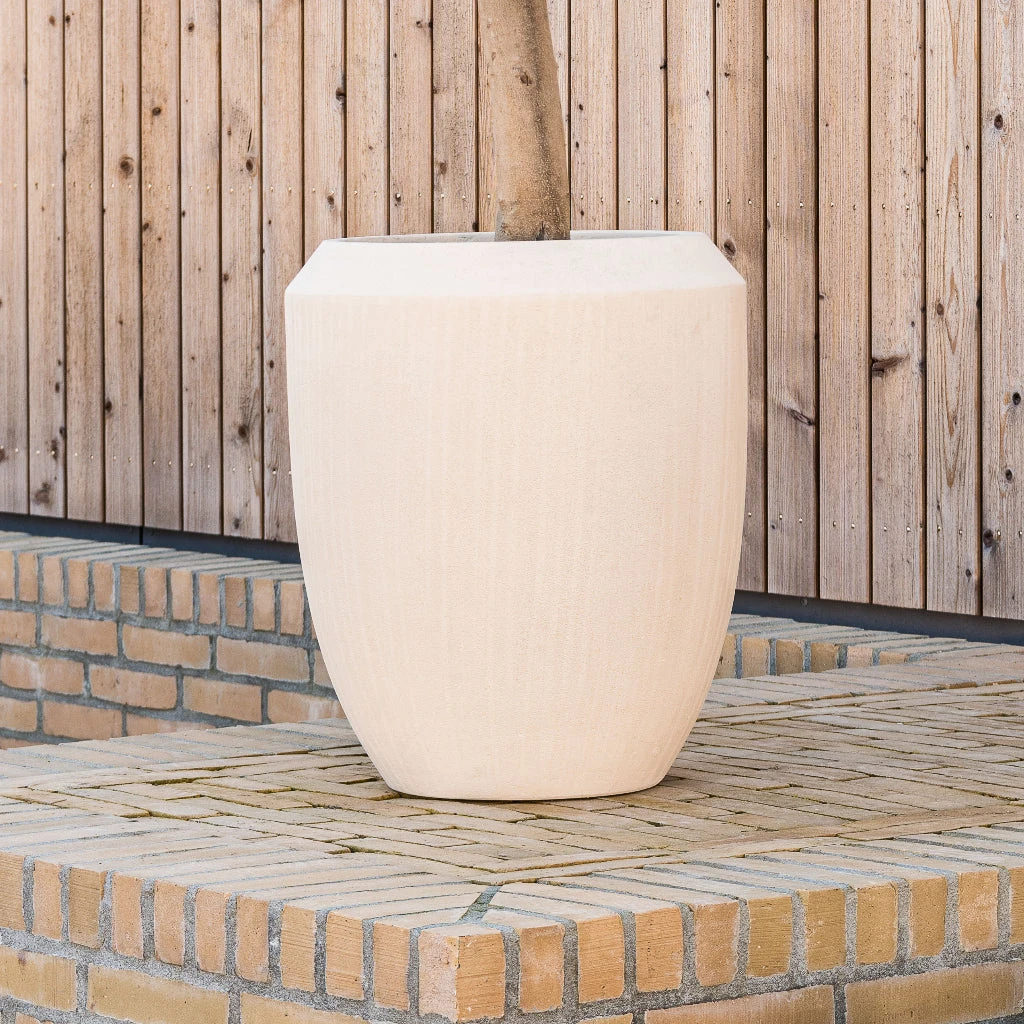 Polystone Coated Plain Coppa Planter - Natural 4 Polystone Coated Plain Coppa Planter - Natural - Image 2