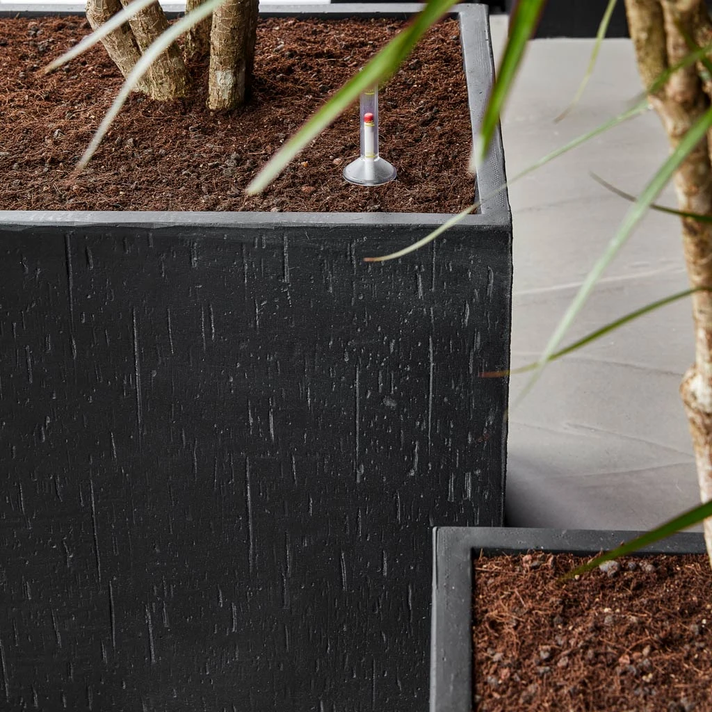 Raindrop Cube Planter - Anthracite 6 Raindrop Cube Planter - Anthracite - Image 4